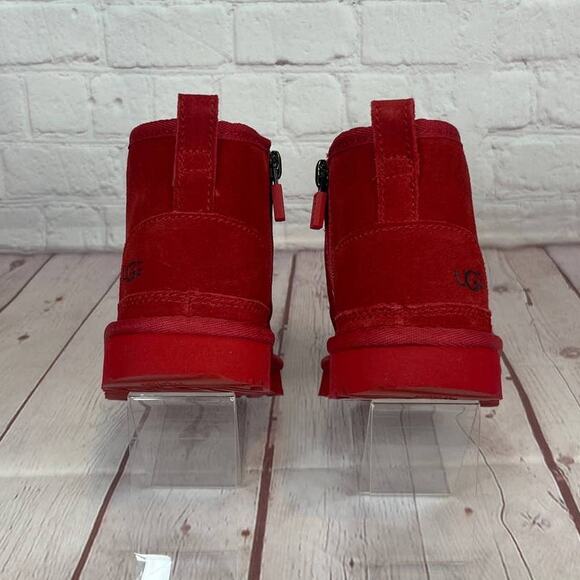 Ugg Neumel II Suede Chukka Red Boots Toddlers Size 9 (S/N 1017320T) - Picture 8 of 10